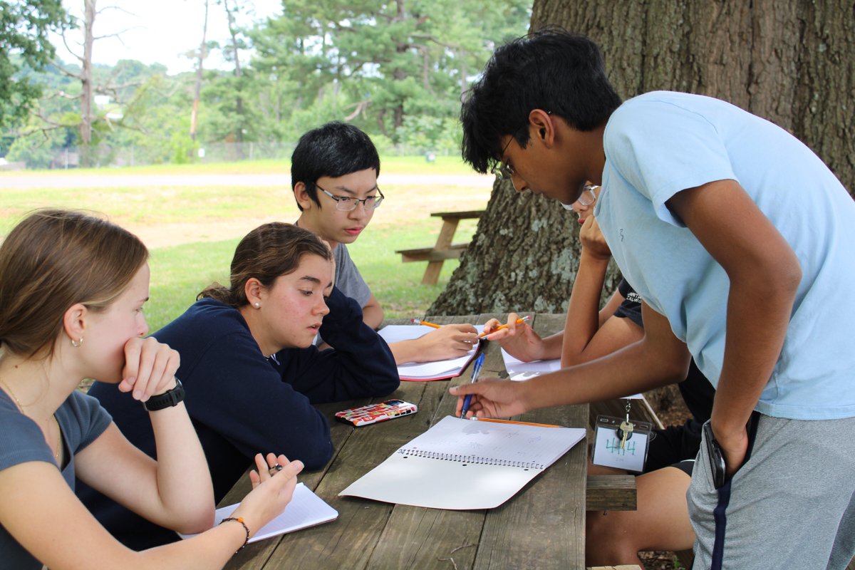 accel_ncssm's tweet photo. Morganton campers in the computer programing class are strategizing about secret numbers, while the Build-A-Bot campers are finishing up their hand made robots.
#SummerAccelerator #NCSSMSummer https://t.co/FAf3FCyvIF