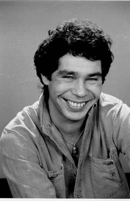 El 17/07/2009 Fallece este gran comediante, quien por 43 años trabajó en el programa humorístico Radio Rochela. Hoy le recordamos