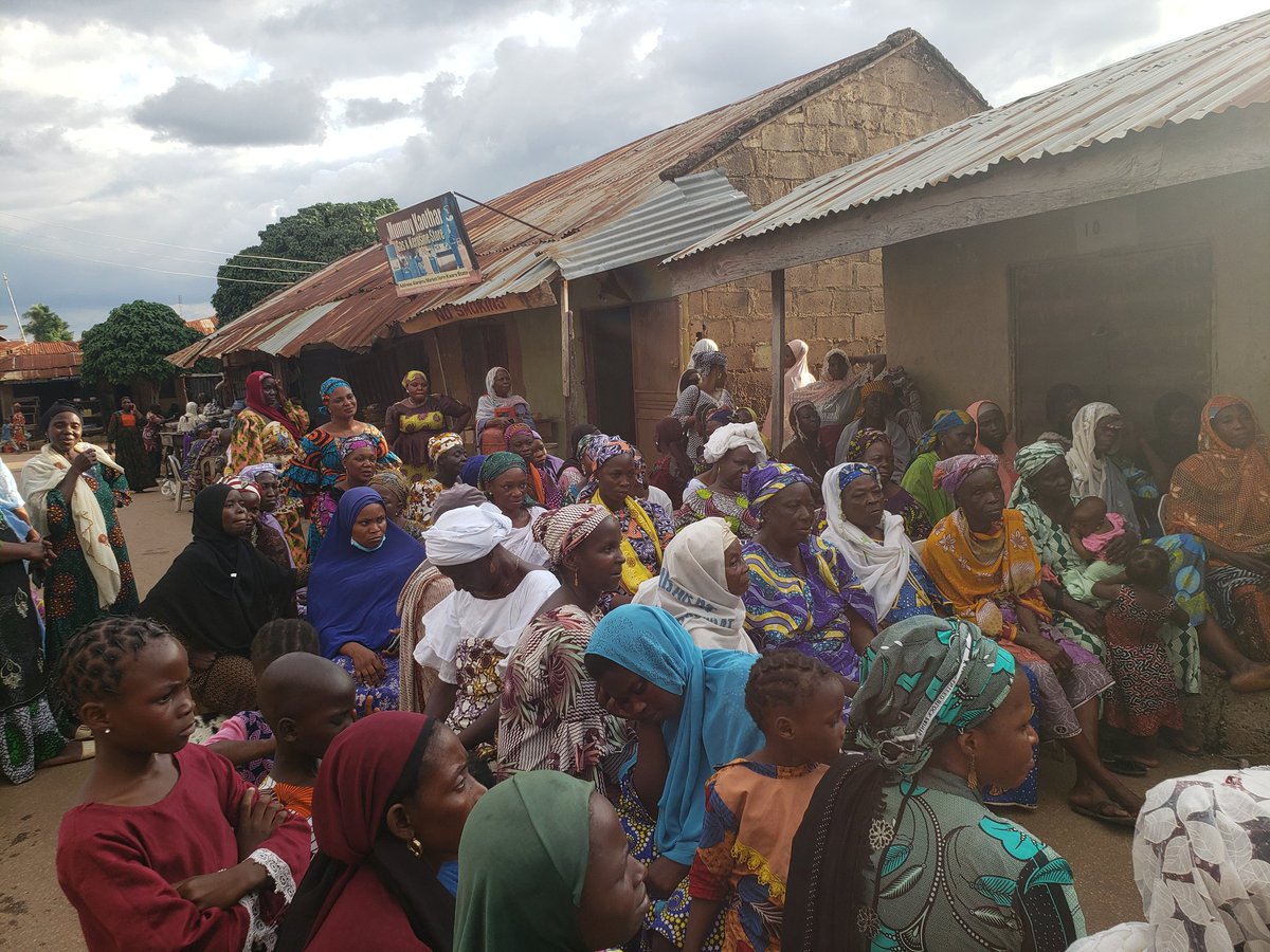 RHYE_KwaraCent's tweet photo. A Special prayer was organized today for Mallam @RealAARahman second term bid as we resume our weekly meeting after sallah and we thank Allah for making us witness the Eid Il Adha celebration. 

#FourMoreWithAA
#TheBMA4AA
#AladeLekanSi https://t.co/YFrvpnK27X