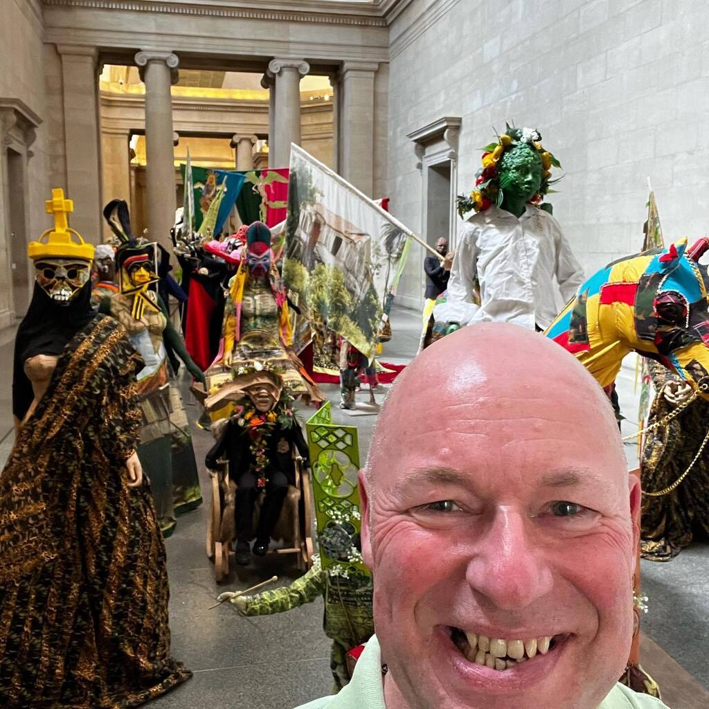 Timothy_Hughes's tweet photo. Hew Locke - The Procession @tate #tate #tatebritain #hewlocke #theprocession #art #installationart #london #londonist #londoner #londonart #londonartgallery #londonlife #london🇬🇧 https://t.co/C5dtNZaAEJ https://t.co/ES79yjahYo