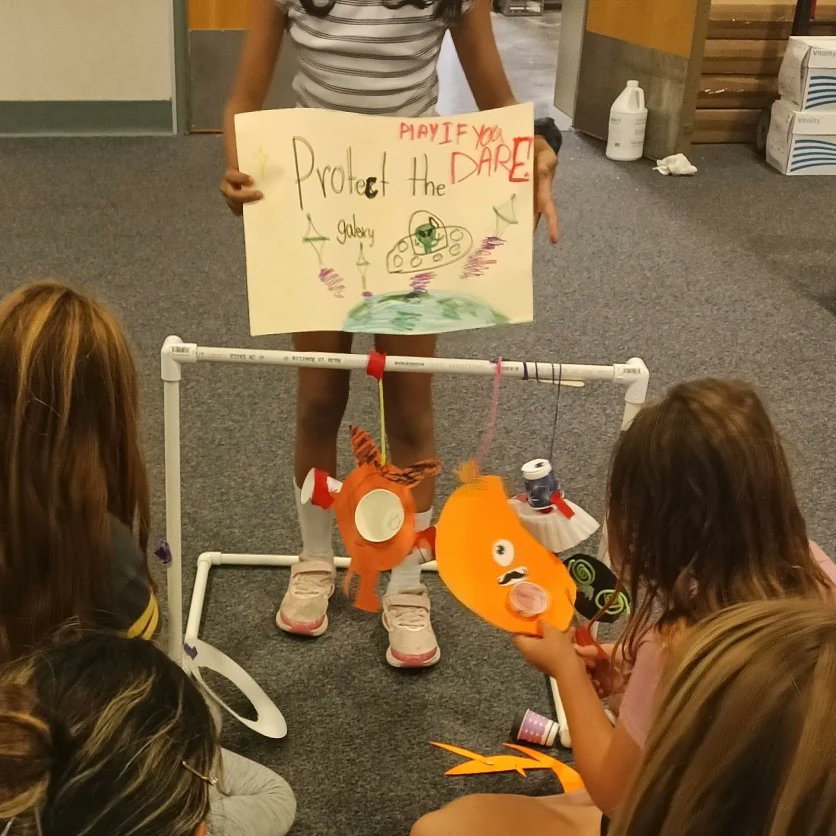 CSdcoastal's tweet image. We had a blast designing and playing our own carnival games at the in-camp field trips at @pusd ESS. Thank you so much for inviting us to play along at your camps.
#STEAMwork #sociallearning #STEM #STEAM  #21stcenturyskills  #afterschool #schoolfieldtrip #learningthroughplay #SEL