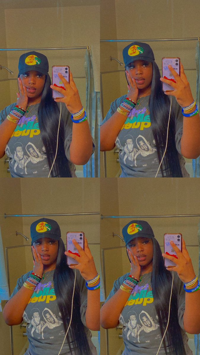 _masunn's tweet image. #WhosWhoOfJSU 
• Masun (may-sun) 🫶🏾
• ATL 📍
• THEE LIVE 25’ 💙🤍
• Media Production Major 📸
• Blue Ambassador 💙
• 19
• lets be friends 🤠