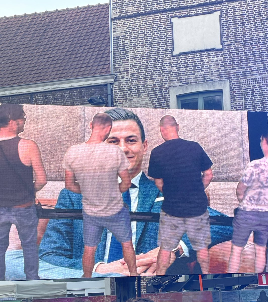 WouterHoutekamr's tweet image. Fijn. Ook @DVanLangenhove brengen we tijdens de Gentse Feesten bien sympa onder de aandacht.