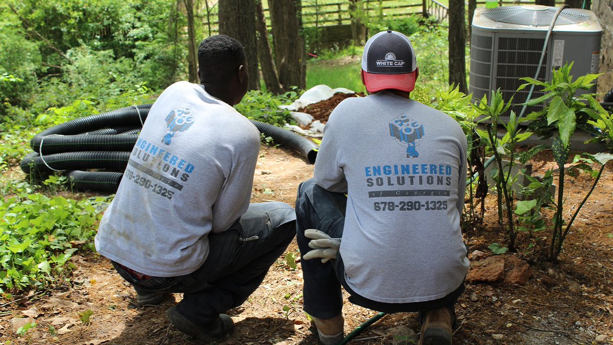 ESOGRepair's tweet photo. More than your home repair experts. πͺ ESOG was founded on the core values of trust, understanding, and respect. We are more than experts here to help! We are your neighbors, friends, and allies when it comes to keeping your home on solid ground. #TeamESOG
https://t.co/g9Fzf1vGLb https://t.co/wI8Tw5Lq7v