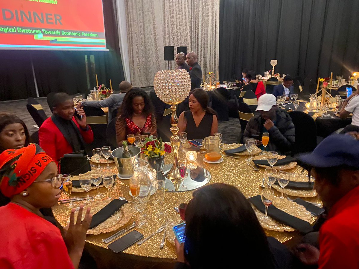 EFFYouthCommand's tweet photo. EFFSC Provincial leaders and ground forces coming in numbers to contribute towards the 4th NSA DIALOGUE #RoadTo4thNSA
@EFFSouthAfrica https://t.co/R3Rc0IKo8z