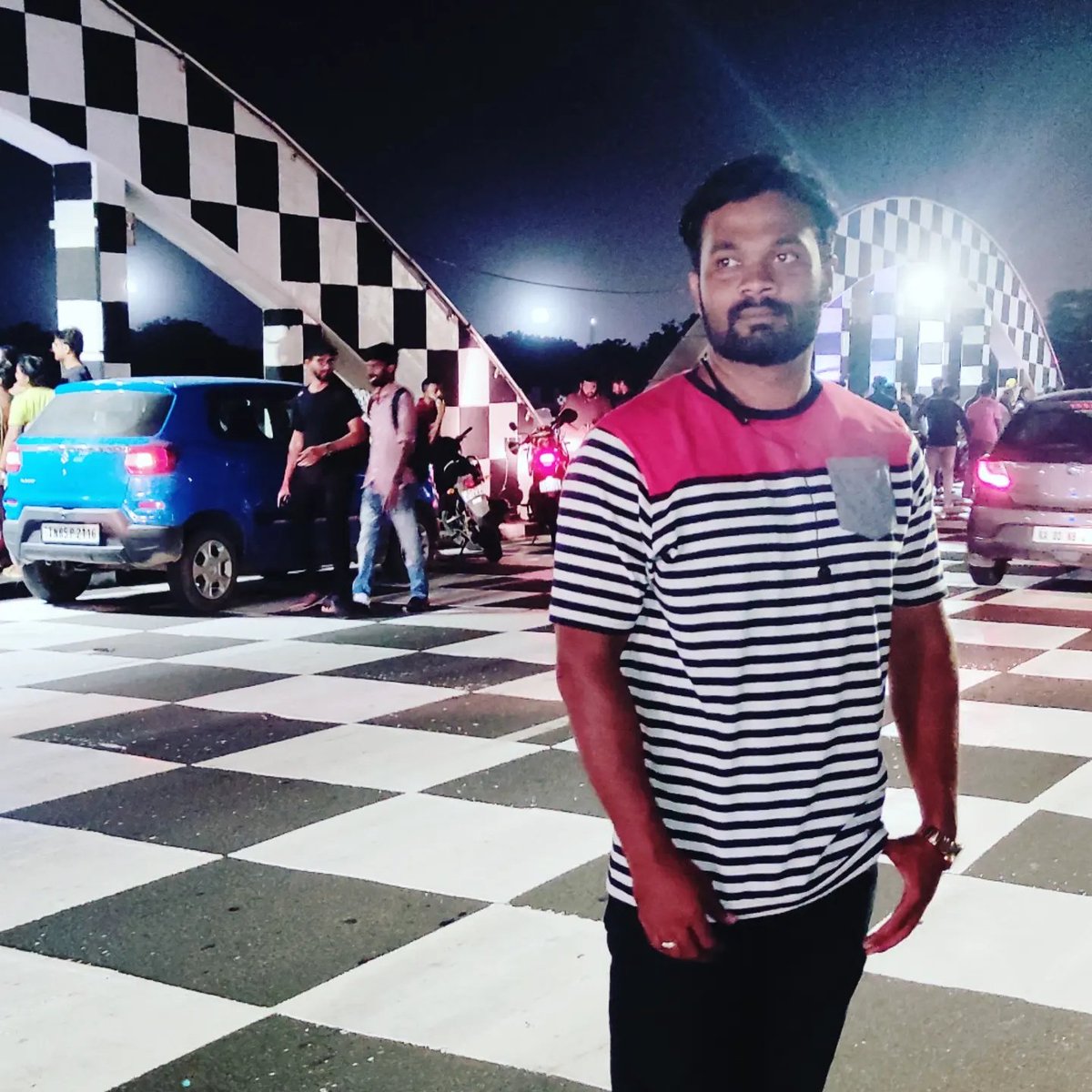 Imran_a07's tweet photo. #NewProfilePic https://t.co/5SG4BsHsr9