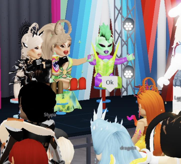 truer0m4ntic's tweet photo. THIS PANEL WAS A MESSS TYSM FOR BEING THERE #robloxdragcon @zbeachi @AubertRBLX @FanzyMedia https://t.co/kwMyMT6bRv