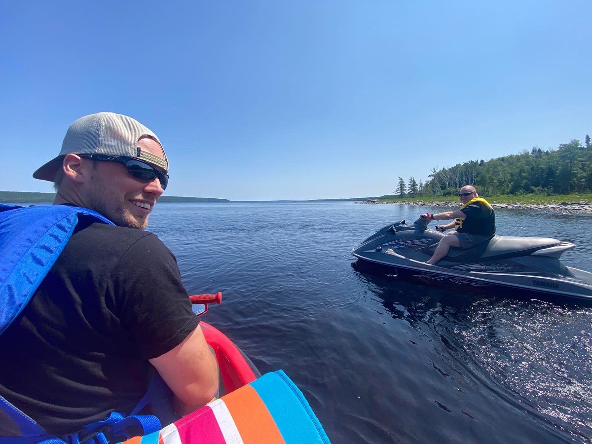 ksmith_yqx's tweet image. Lovin’ some #ganderlake #laketherapy