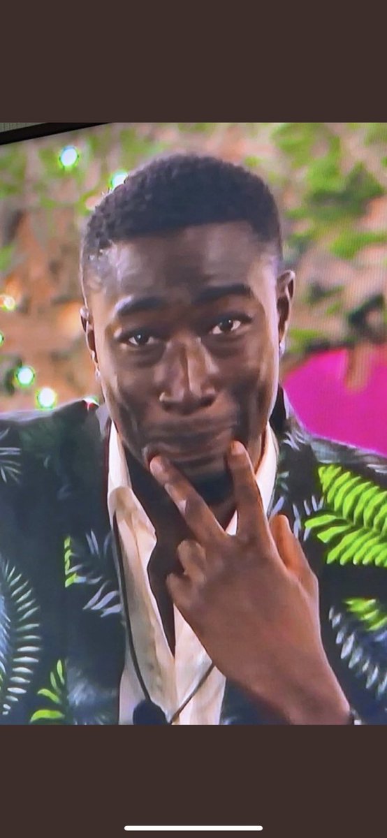 p_odola's tweet photo. YES GEMMA PUT LUCA IN HIS PLACE
‘shut tf up’ #loveisland https://t.co/oRUaX8Z4PI