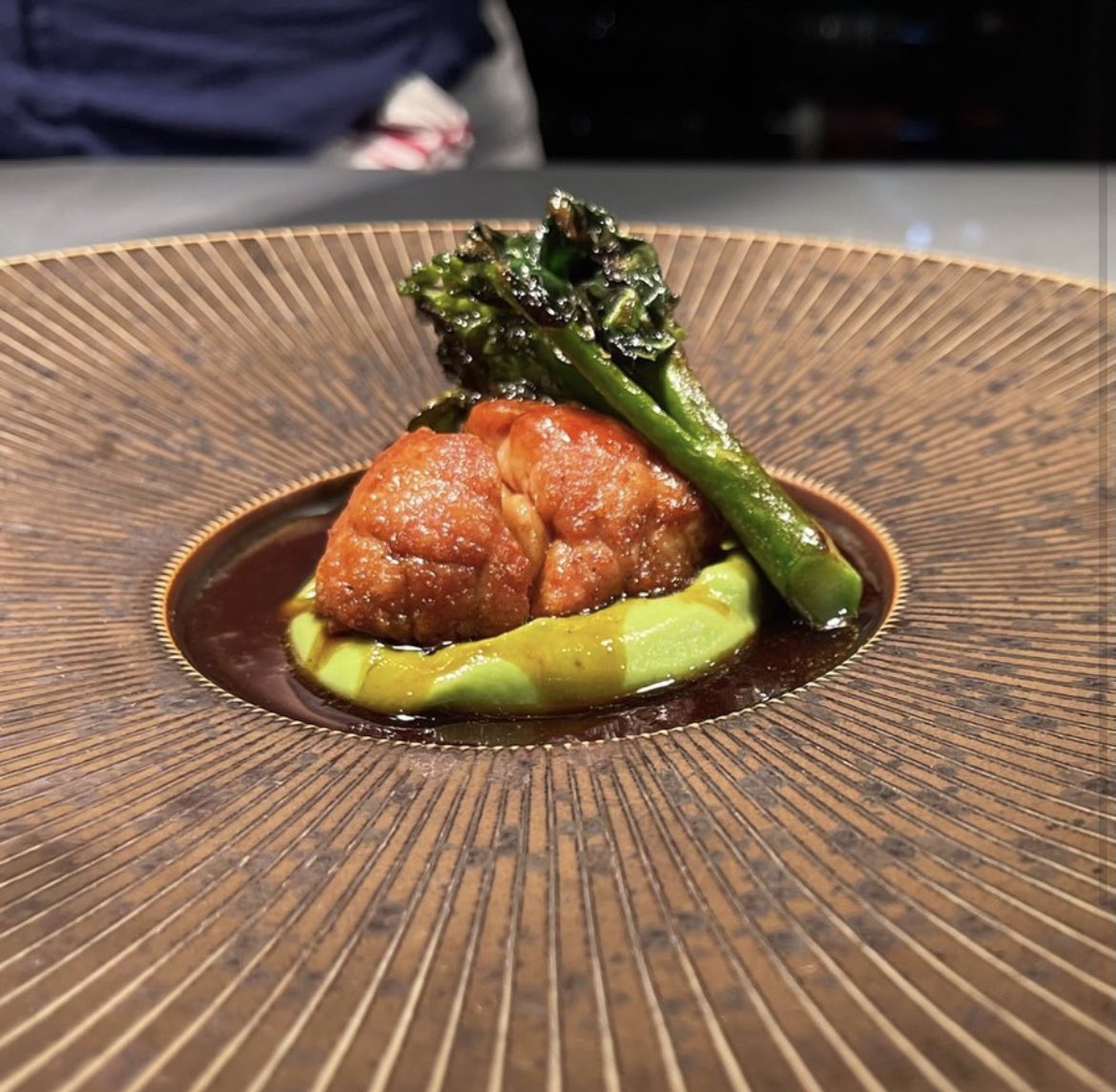 Views from the kitchen, courtesy of our chefs ✨

Vitello. Smoked Veal Sweetbread. Charred Broccolini. Wagu Vinaigrette. Veal Sauce. 

We look forward to having you in this week!