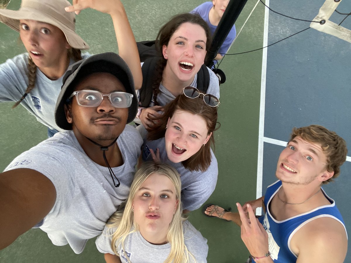 CampElTesoro's tweet photo. Like the cool kids. 😎
📸: Week 5 at Camp El Tesoro, 🌙 Edition - Round 2
#campfire #campfirefw #campfirefirsttexas #campfirecampeltesoro #campeltesoro #overnightcamps #summercamp #youthcamp #granbury #granburytx https://t.co/IEC90jMp4d