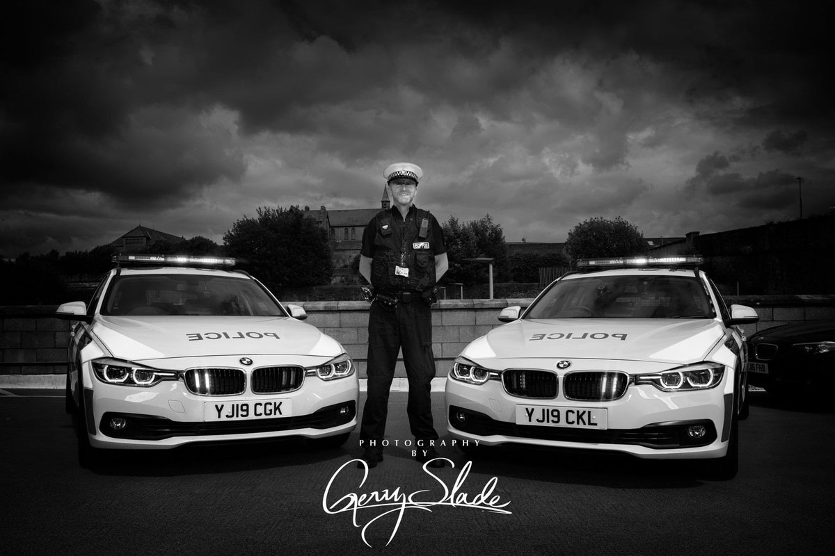 ljmcd17's tweet photo. Happy retirement motorway martin. @MotorwayMartin  best nickname I ever made up! Enjoy the rest, be fabulous sending u lots of love xxxxx https://t.co/cIbCUcxsuC