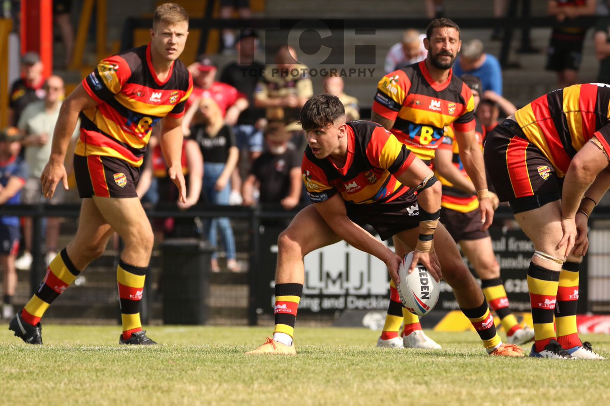 PhotographyTcf's tweet photo. @ReissButterwor in my opinion today a superb performance from today, a full 80 mins and worked tirelessly #UTR #werenotgivingup https://t.co/erbOrfvQU7