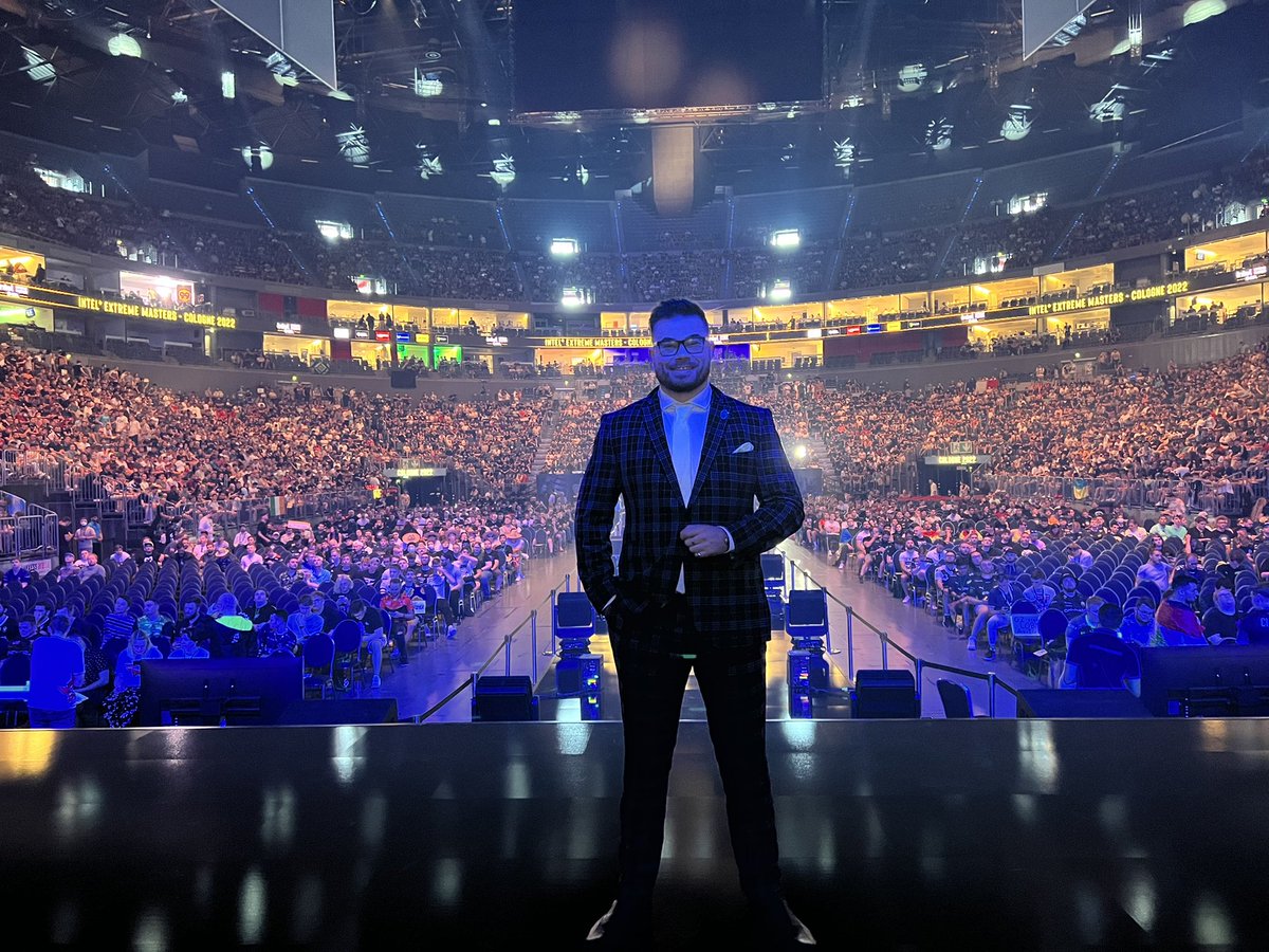 James Banks 🇺🇦 tweet media