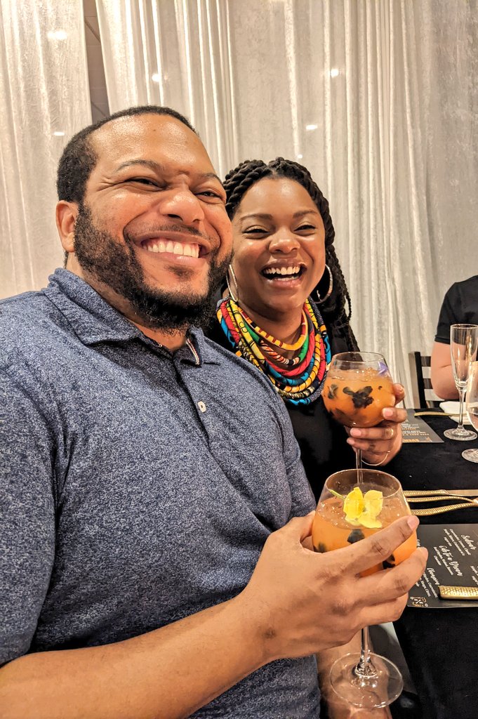 D.C. date night! 😍 <a href="/WillisThought/">No Darth just 'Maal</a>