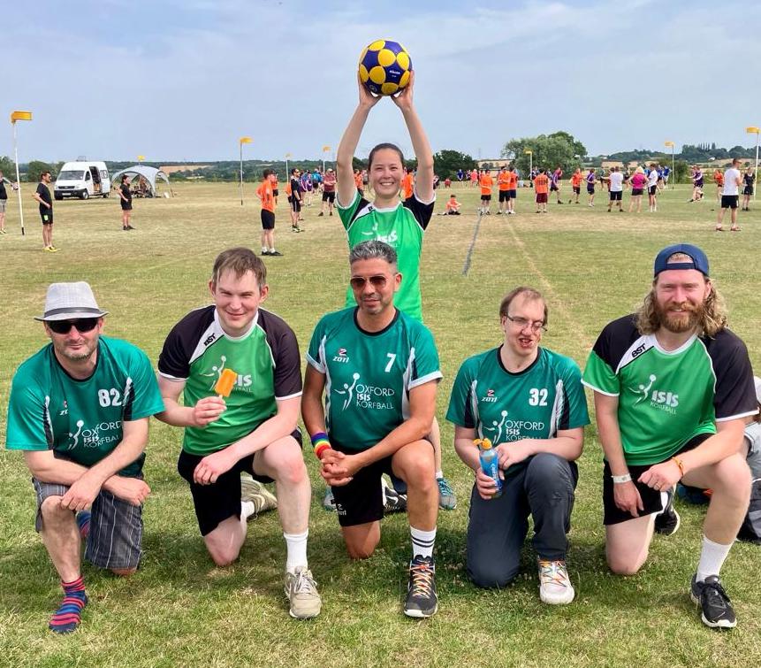 Great time playing korfball outdoors at the Bucks Royals tournament today🌞🏐