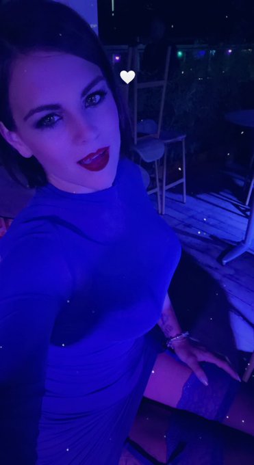 La soir&eacute;e va &ecirc;tre chaude m&ecirc;me br&ucirc;lante ce soir &hellip;. https://t.co/RmMxNiXqeJ<a href="/tag/new"class="tags"><span>#new</span></a><a href="/tag/weekend"class="tags"><span>#weekend</span></a><a href="/tag/dimanche"class="tags"><span>#dimanche</span></a>