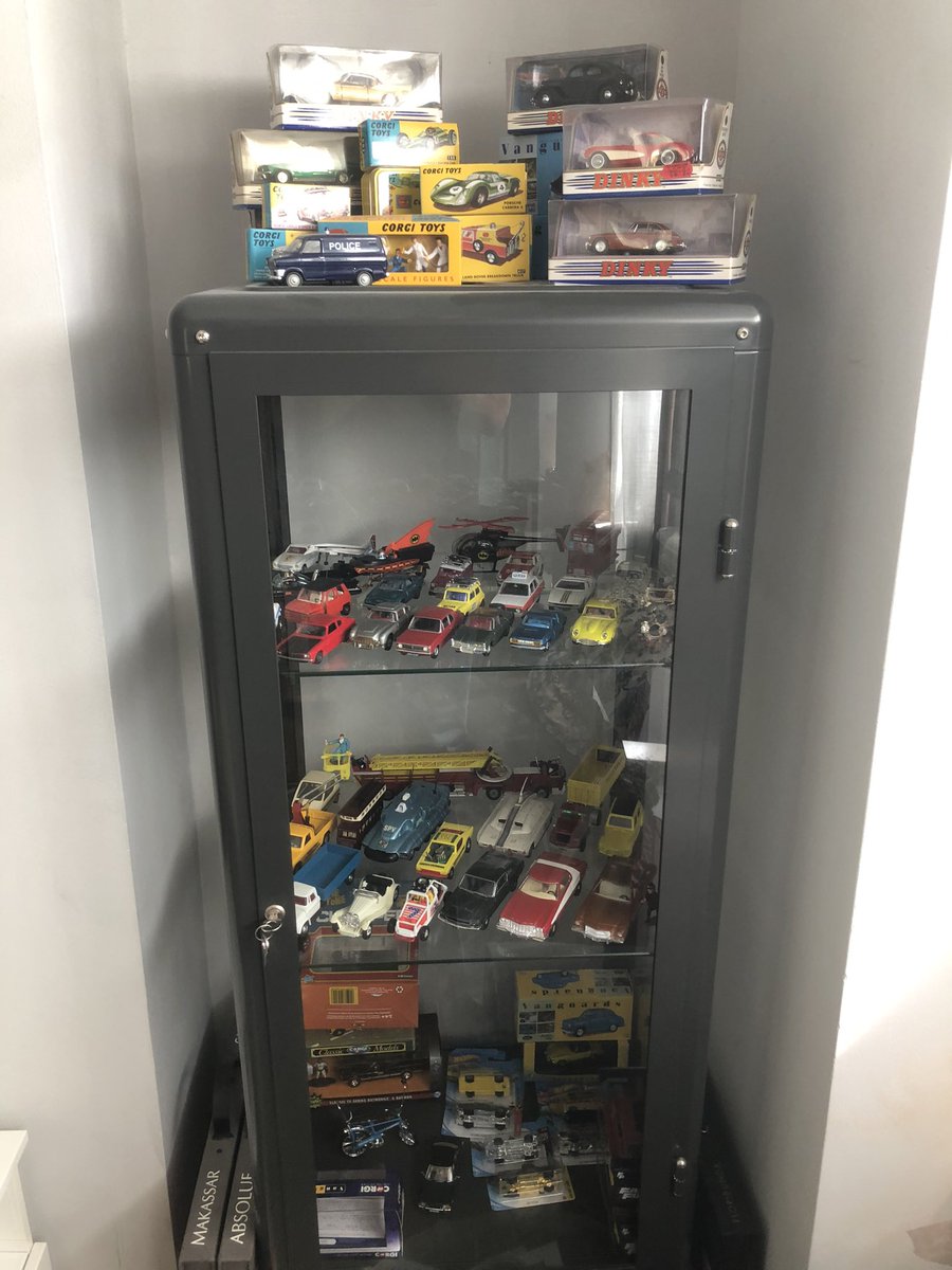 Mjs3litre's tweet photo. I knew impulse cabinet buy was too small 🙄  
Quite a few cars waiting for a shelf 
@Collectomaniac3 @etdweasel @Michael08589765 @thespafixer 
#corgicars #diecast https://t.co/q5ANOEgG6D