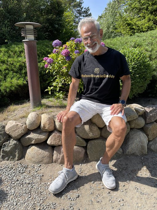 Thanks to everyone for your birthday wishes today ❤️ I was overwhelmed by all your kind words and greatings<a href="/tag/birthday"class="tags"><span>#birthday</span></a><a href="/tag/happybirthday"class="tags"><span>#happybirthday</span></a><a href="/tag/thankyou"class="tags"><span>#thankyou</span></a><a href="/tag/danke"class="tags"><span>#danke</span></a><a href="/tag/gl%C3%BCckw%C3%BCnsche"class="tags"><span>#gl&uuml;ckw&uuml;nsche</span></a>