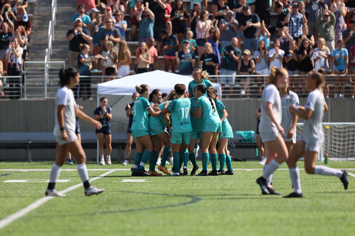digital_gopher's tweet image. Congratulations to @MNAuroraFC getting to the @USLWLeague championship game next weekend.  Great game today