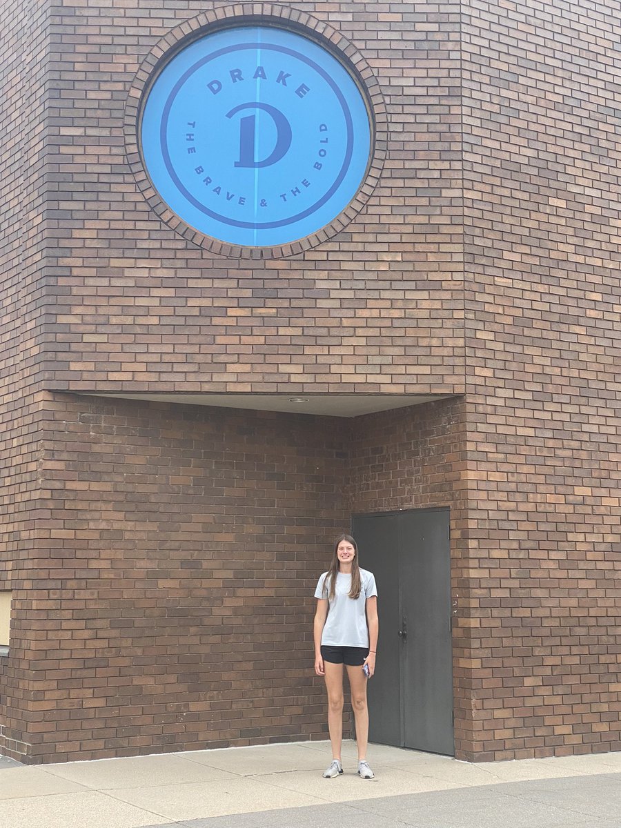 KJoggerst's tweet photo. I really enjoyed my experience at @DrakeWSoccer this weekend!  The campus was beautiful and the new soccer stadium will be awesome! https://t.co/21pSz4vype