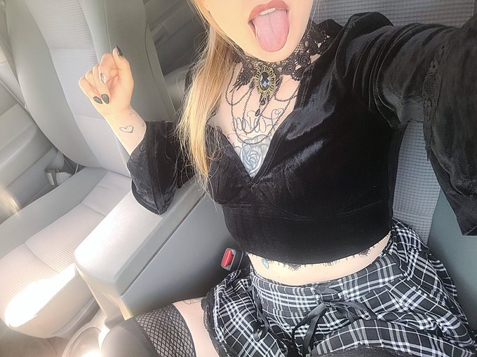 Needing something in my mouth 💦 https://t.co/XgUXI2QBNl<a href="/tag/video"class="tags"><span>#video</span></a><a href="/tag/live"class="tags"><span>#live</span></a><a href="/tag/adultwork"class="tags"><span>#adultwork</span></a><a href="/tag/slutty"class="tags"><span>#slutty</span></a><a href="/tag/stripchat"class="tags"><span>#stripchat</span></a><a href="/tag/onlyfans"class="tags"><span>#onlyfans</span></a>