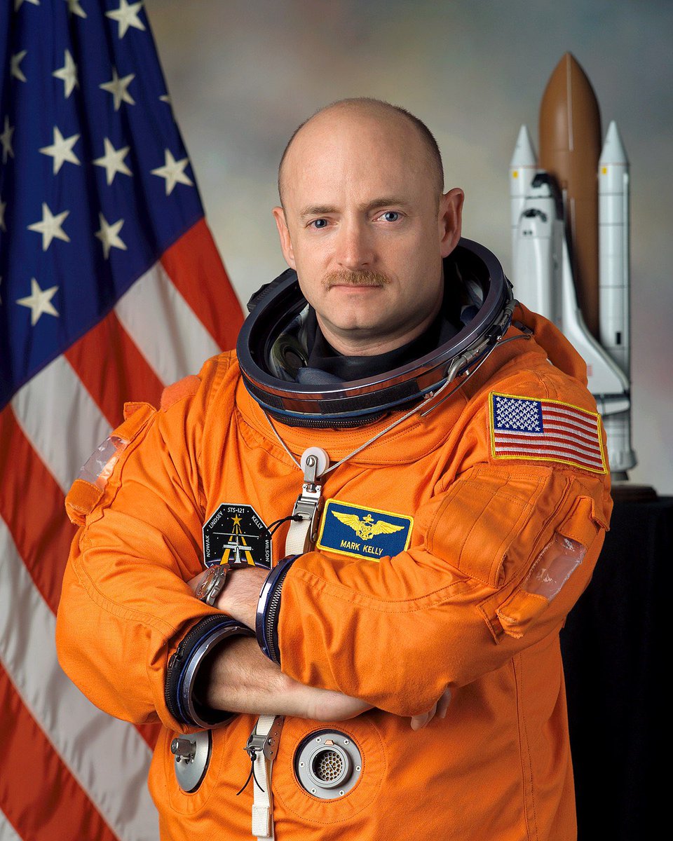 patriottakes's tweet photo. Blake Masters doesn’t want you to see this photo of Mark Kelly. https://t.co/TwsawuVImE