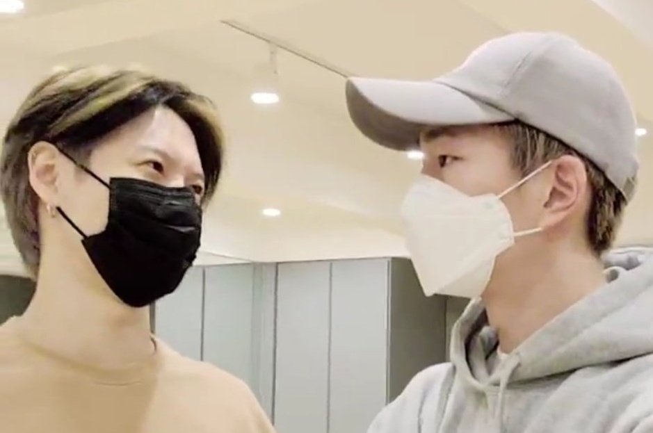 OntaeRev's tweet photo. Happy Birthday Taemin!! Can't wait to see this beautiful big smile again 💙
#투데이이즈_태민쓰데 #HAPPYTAEMINDAY #온유 #ONEW #태민 #TAEMIN @SHINee https://t.co/iLjbbXXCs0