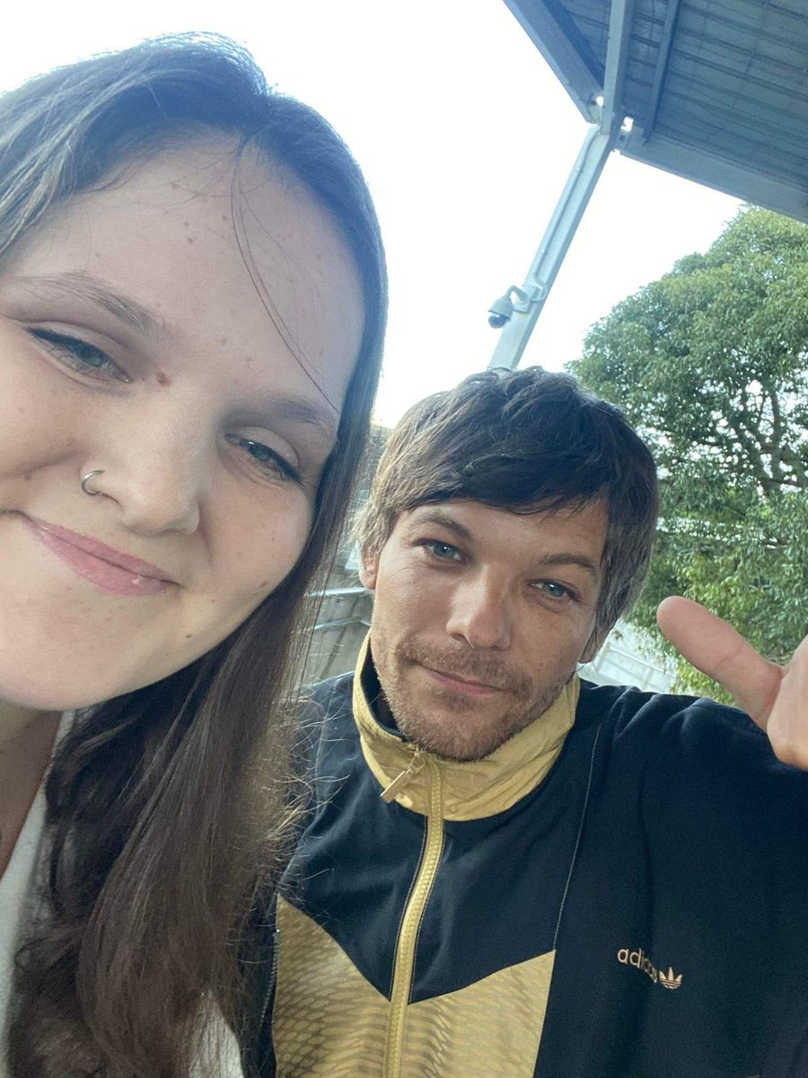 Louis Paraguay tweet media