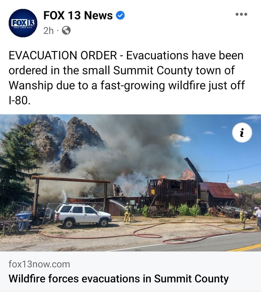 RedCrossUtah's tweet photo. Today, We have not responded to the #WanshipFire at this time and our volunteers are on standby if assistance is needed. Homes were evacuated and a evac center is open. Follow these tips on evacuating and wildfire safety🔥https://t.co/zhWr9cYyMs. https://t.co/JJqbzTUrwC