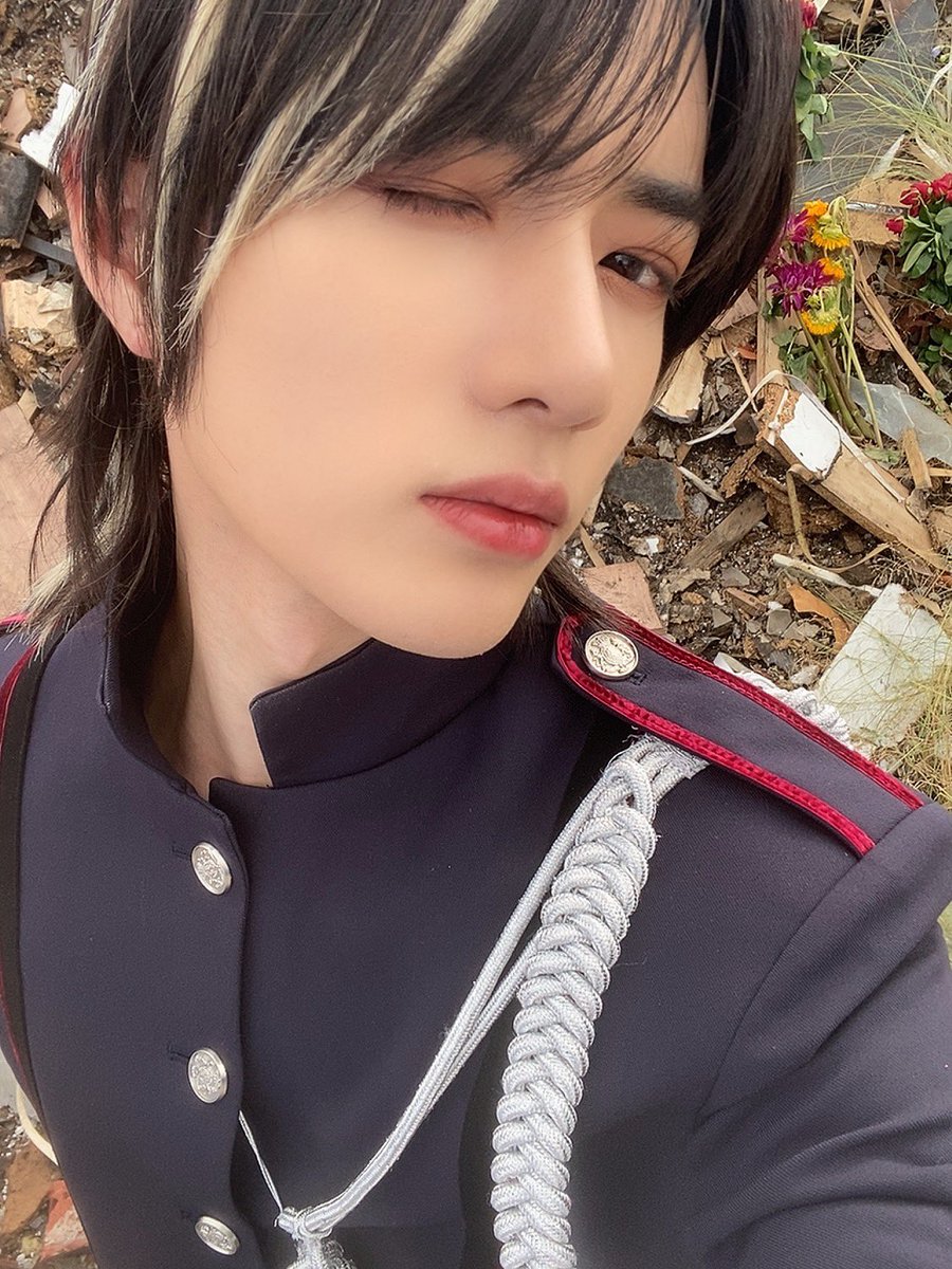 thetxtdiary's tweet photo. Yo hoy estuve todo el día alusinando porque no puedo creer que él #LilithPDsingle sea tan bueno, y es que desde ya me declaro #UnderLILITHsControl porque estoy chillando bajito por esta reina preciosa 🥰 ¡Gracias por crear tanto arte! 

くま! 🧸 ♡ #𝐍yo https://t.co/SBlUQDUNi1