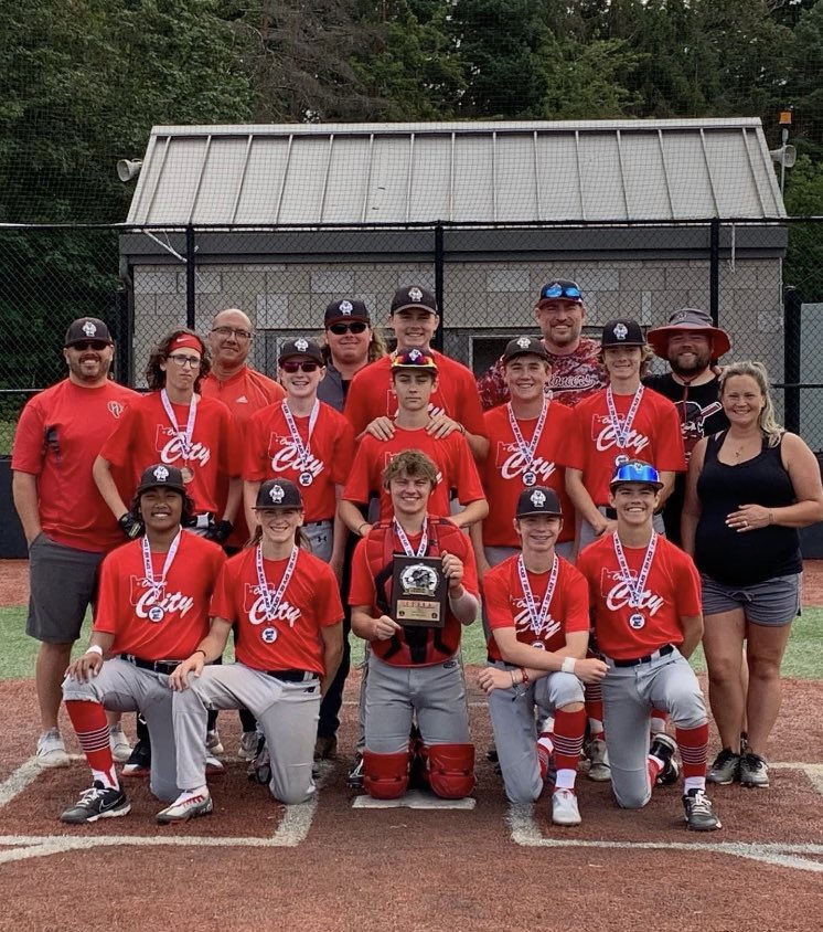 ocpiobaseball's tweet photo. Big weekend for two of our Pioneer youth baseball teams during their county tourney play.  Senior Federal teams finishes 3rd place and our Minor Federal takes home 1st place. Both teams advance to the state tournament next weekend.  @jbugni11 @Coach7Lord #Piobaseball https://t.co/oF8pmItW00