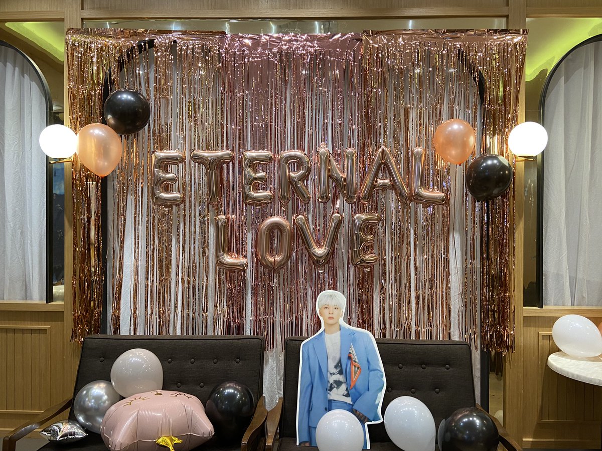 pabocarat's tweet photo. #1707EternalLove in KL appreciation post ✨

thank you to all malaysian carats who attended and support our first cafe event~ it was a great experience and hope you guys have a great day yesterday! we’re sorry if there’s any lack of communication from our part during the event <3 https://t.co/xlPeSHvBAZ