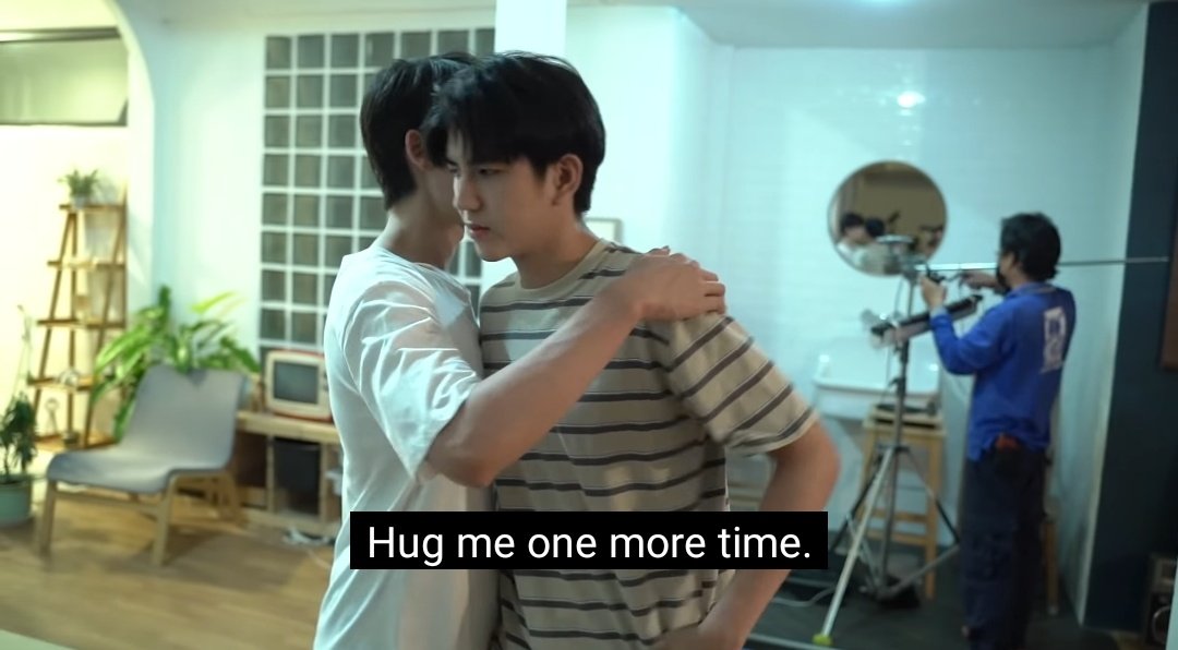 P_m0ta's tweet photo. Insideの「Hug me one more time」って言ってるのが弱ってるSeaくんではなく励ましているJimmy先生からなことにウウウワーーッ!!😫💥💥ってなってる(ぶり返し)
何も言わず一方的なハグをするでもなく、「ハグしてあげる」でもなく、「もう一回ハグして」なのよ…
#InsideViceVersa
#ViceVersaSeries https://t.co/4Xvxiu4tw7