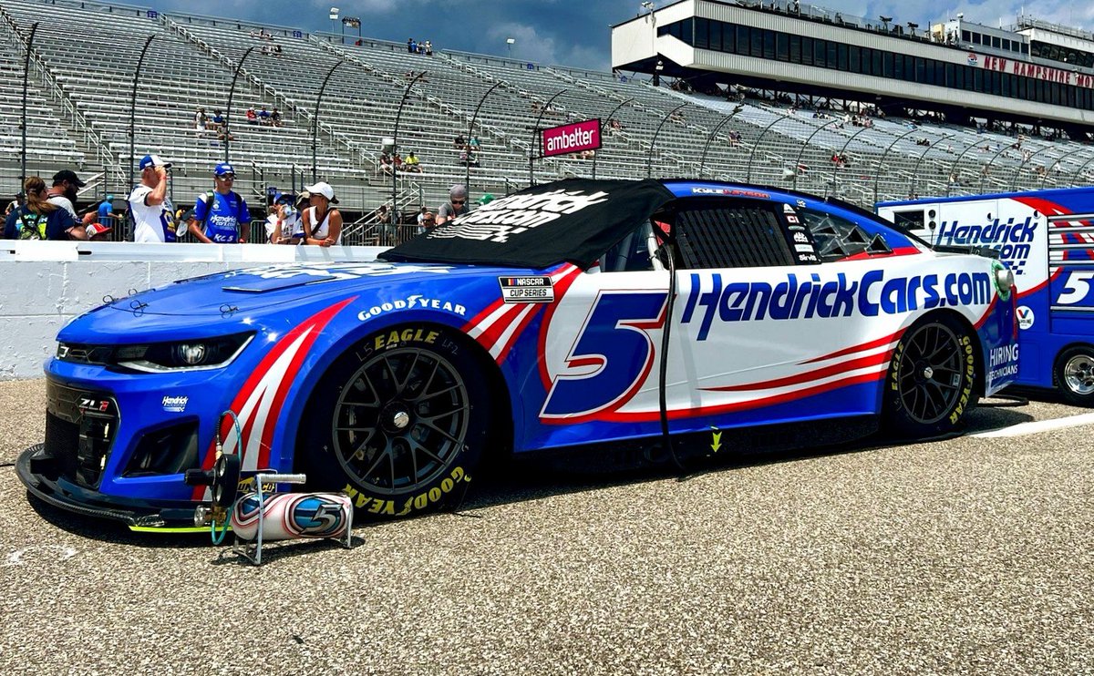 teams_low's tweet photo. 🏁 is out after a great 
@NASCAR Cup Series race 
@NHMS!

Congrats on great finishes to:
P3 - @BubbaWallace 
P8 - @RossChastain 
P14 - @KyleLarsonRacin 
P19 - @Erik_Jones 

#LTMS #NASCAR 
@Cards2P @MajDesignsUK
@LoneStarSUVLimo
@IntegratedLogi5 @LiftecForklifts @TAEVisionCEO https://t.co/CkLcyE33SL