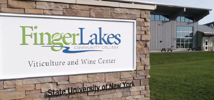 blgeib's tweet photo. Amazing degree options at community colleges. Earn a certificate or associate degree in wine technology at Finger Lakes Community College. #communitycollegeiscollege, #edcc698, #flcc_connects https://t.co/lwwR9AxoSm