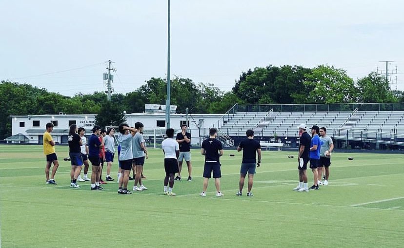 Great time snapping with <a href="/DegrawCade/">CD</a> and <a href="/Kicking_MD/">Kicking_MD</a> down in Lexington today, won the snapping section and snapped to great punters and kickers

<a href="/HKA_Tanalski/">Adam</a> 
<a href="/BWHSFootball1/">Watterson Football</a>