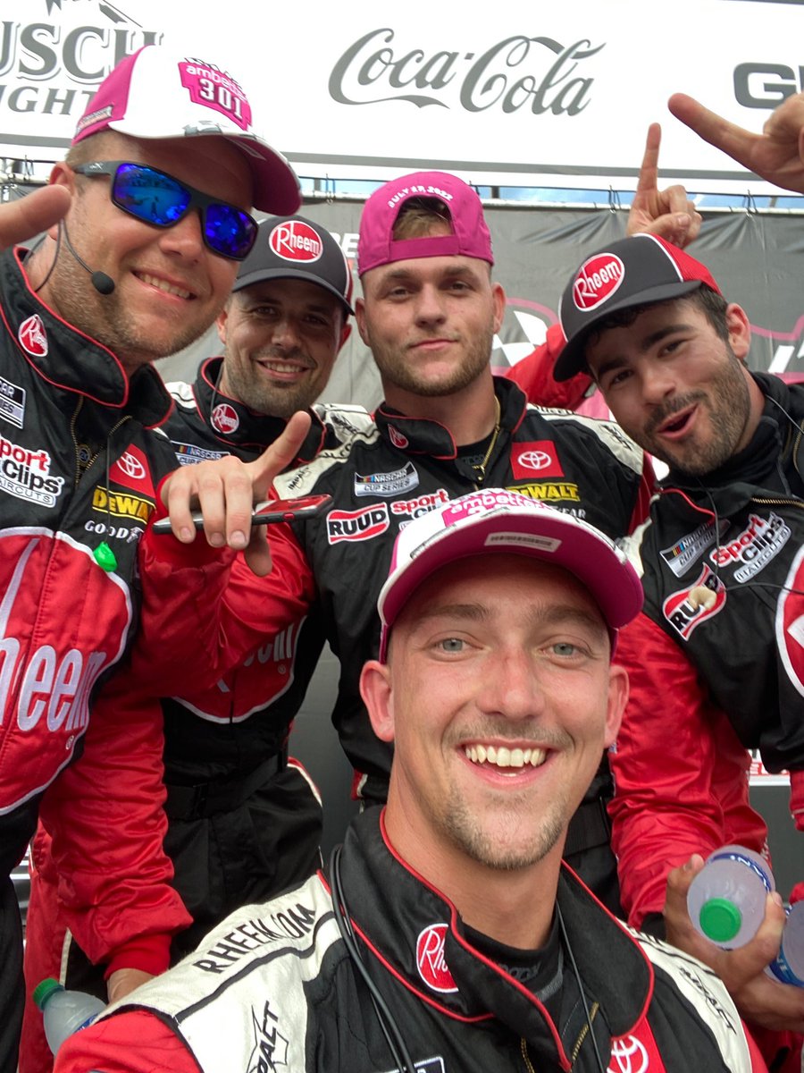 Huge first W for the 20 boys 🔥🏆