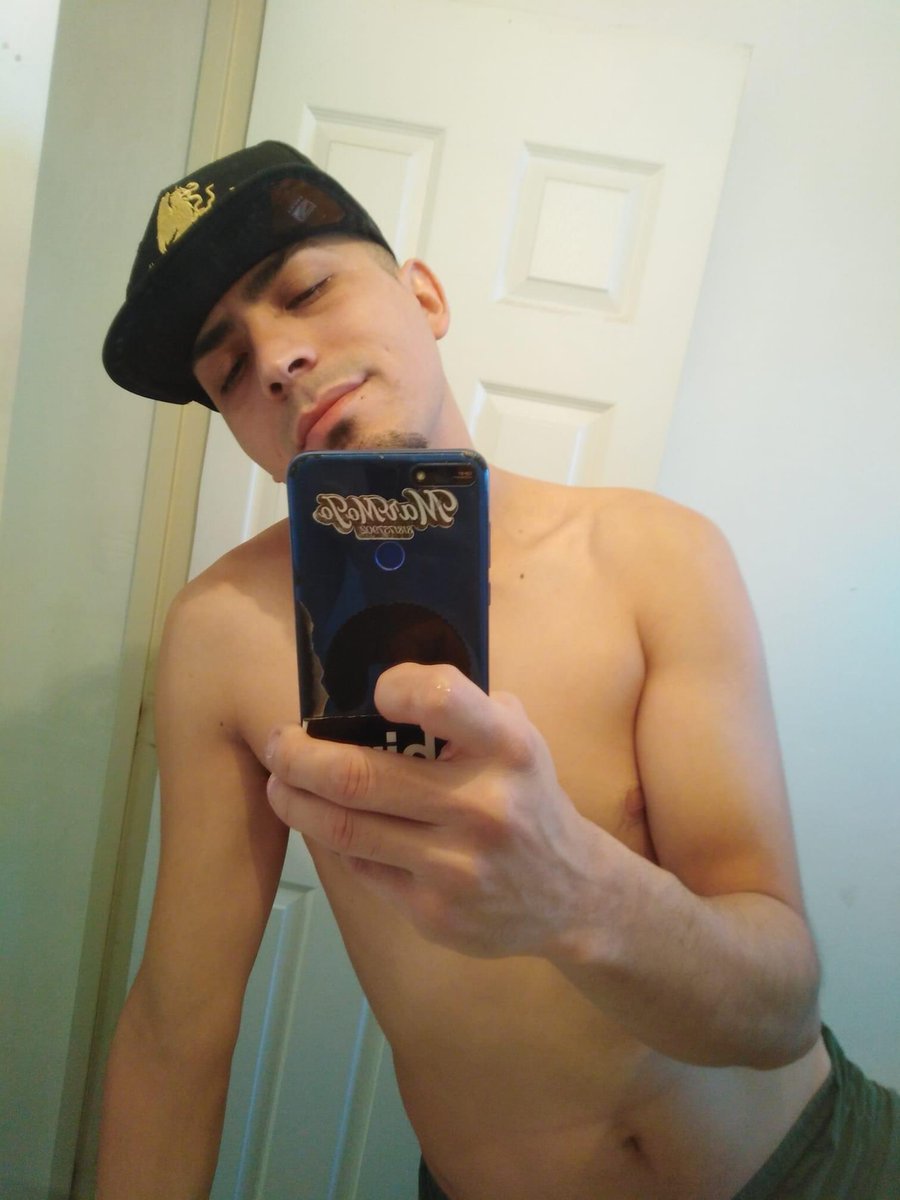 Vatos en Monterrey tweet media