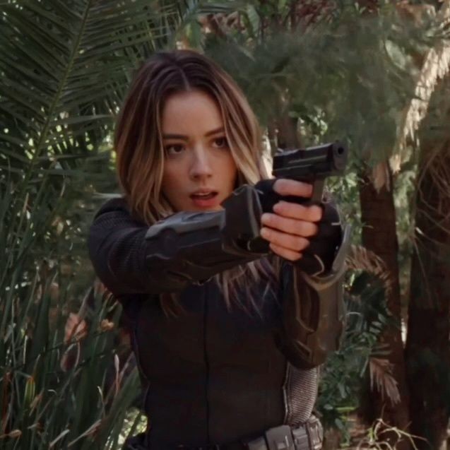 lovejuliqns's tweet photo. MOTHER IS COMING HOME SHE'S REALLY COMING HOME #agentsofshield https://t.co/HMw3wMpnpB