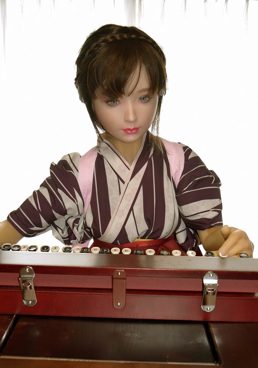 doctort1969's tweet image. #LEVELD
#未玲
矢絣・袴に襷掛け
残った画像と、修正画像です。
またこのテーマで再挑戦します。