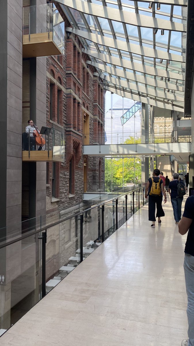 UltracoldT's tweet image. Welcome to all  #ICAP2022 delegates! We look forward to seeing you all at #KoernerHall tomorrow morning. Our first session starts at 8:40am; come early if you have yet to pick up your badge. Full schedule 👉 icap27.com