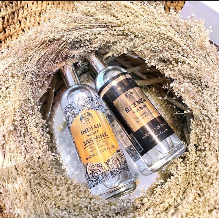 Nova11ah's tweet photo. Rekomendasi parfum yang bisa bikin si doi nempel terus
Udah wangi harganya juga murce cuma 11k
Spill 👉https://t.co/iUmefKLD86 https://t.co/LXmYDWeMKh