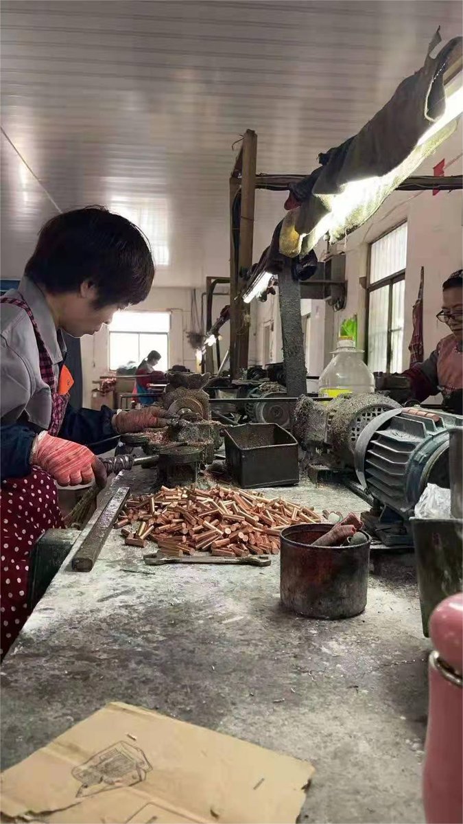 contact info@plmachinery.cn for welding accessories