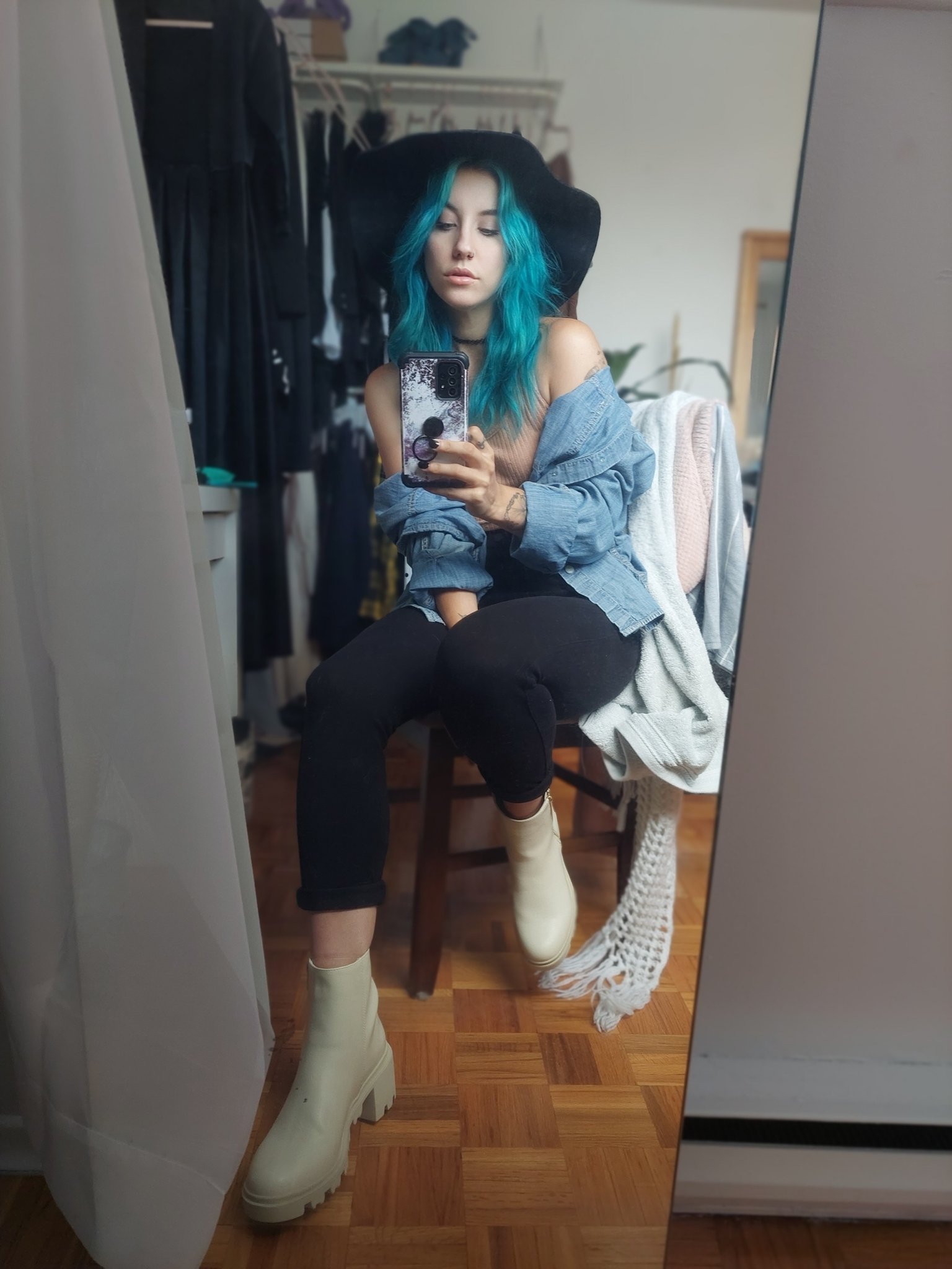 Xoklau@onlyfans on Twitter: "Rare picture of me wearing clothes hahaha