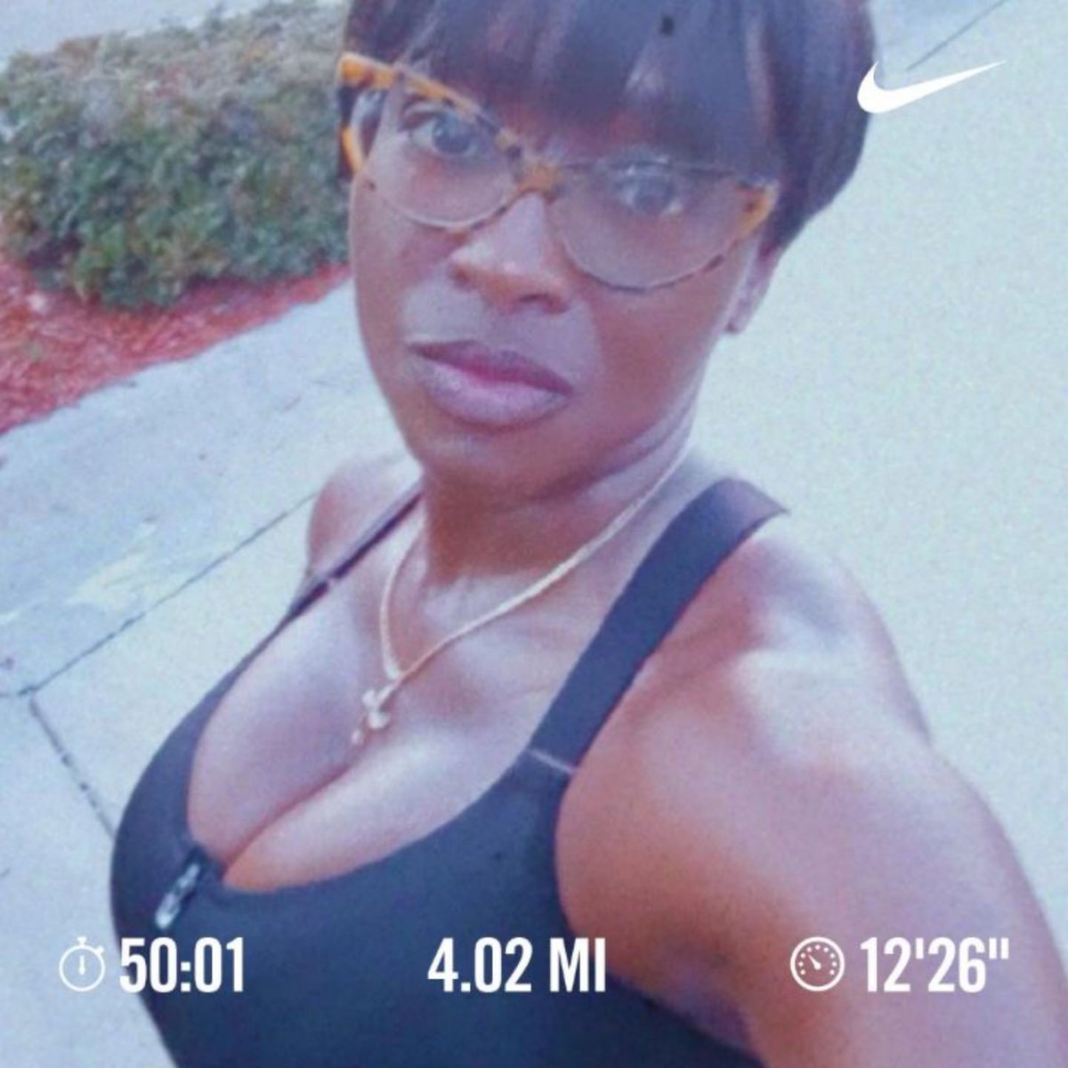 ArutisuseRun's tweet photo. This run hit different listening to @TheBlackChannel broadcast... Chills! I put 4mi on the board tonight. Taking it easy on my shin splints. #ArutisuseRun #ArutisuseRunItUp #Arutisuse #FBACulture #FBA #RunningOnCode https://t.co/1PIEJNHHOr