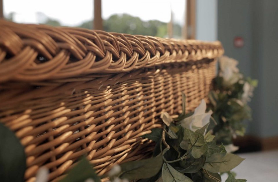 LunenHandicraft's tweet photo. The #wickercoffins are 100% #environmentally friendly products. Each of them is the perfect choice for #naturalburials and #cremations. We guarantee the highest quality because all our products are based on years of #experience and take every detail seriously. https://t.co/Ac1ES51USr