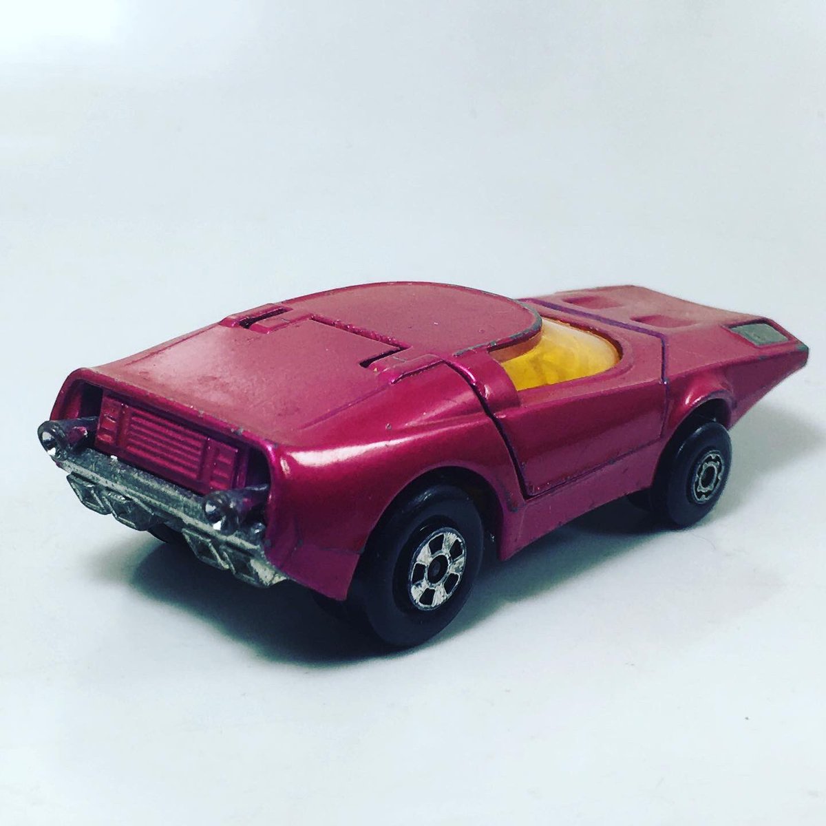 diecastchile's tweet photo. #Matchbox #Rolamatics Clipper. No de mis diseños originales #Lesney favoritos, pero no podía dejar pasar esta variante con la base sin pintar.
#diecast #diecastchile #diecastcars #toycars #toycarcollector #toycarcollection https://t.co/q2CeBLfEwq