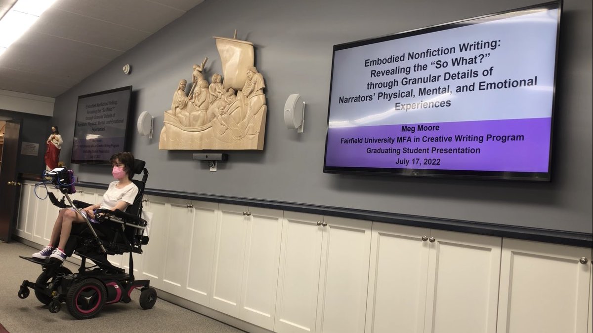 mooreofawriter's tweet photo. Successful graduating student presentation on the craft of embodied #writing ✅
#FairfieldU #FUMFA #MFAbound #roadtograduation🎓 https://t.co/xMdrqTdNzv
