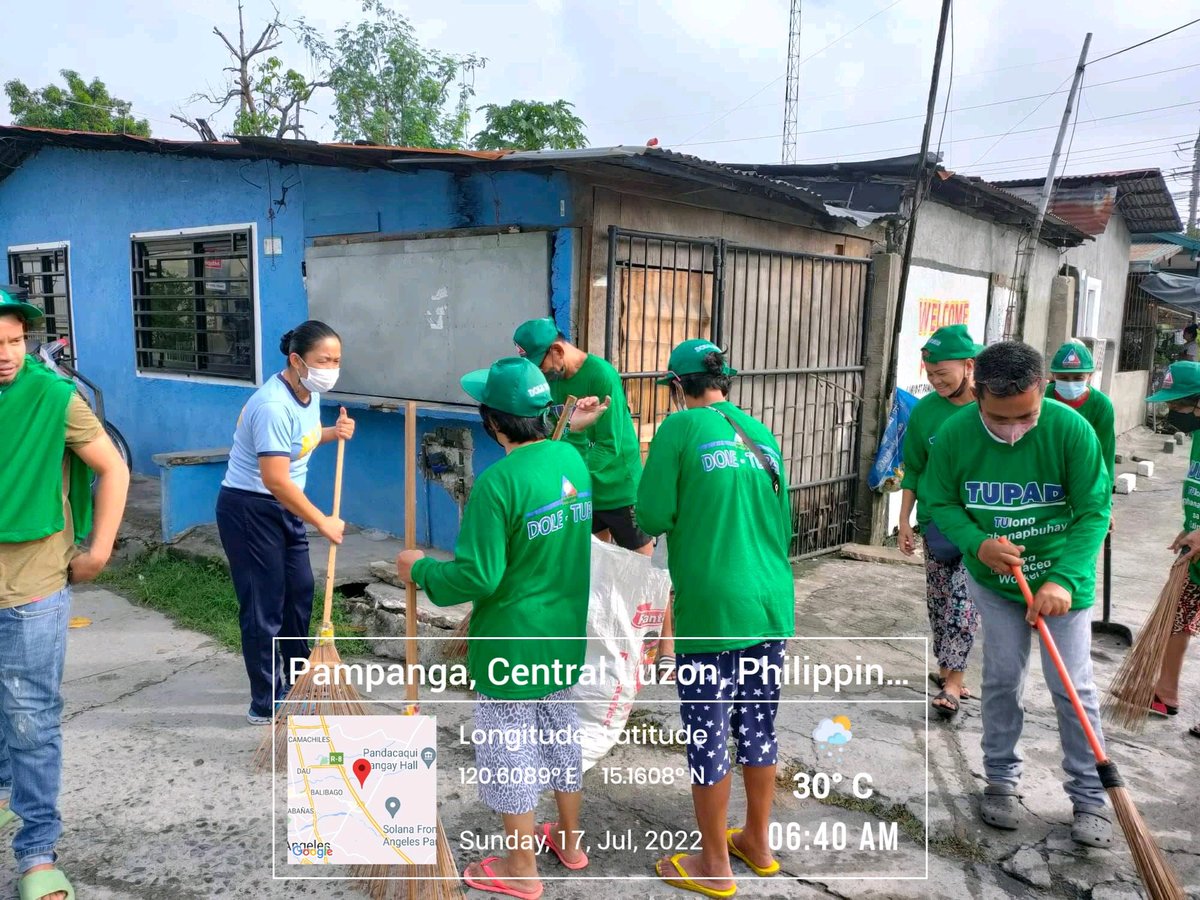 PioAcpo's tweet photo. In line with the celebration of PCR Month, on July 17, 2022 at around 6:30 AM, personnel of Police Station 3  under the supervision of PMAJ RAMMEL L EBARLE conducted Clean-up Drive at Maligaya, Brgy. Pulung Maragul, Angeles City, together with KALIGKASAN Warriors and DOLE TUPAD. https://t.co/p0liev1cdN